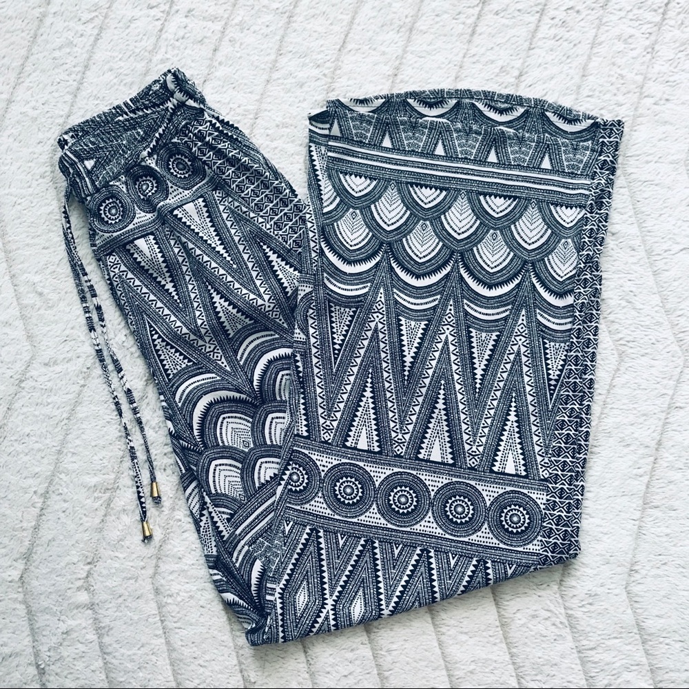 H&M Palazzo Wide-Leg Flowy Pants (Size 4)